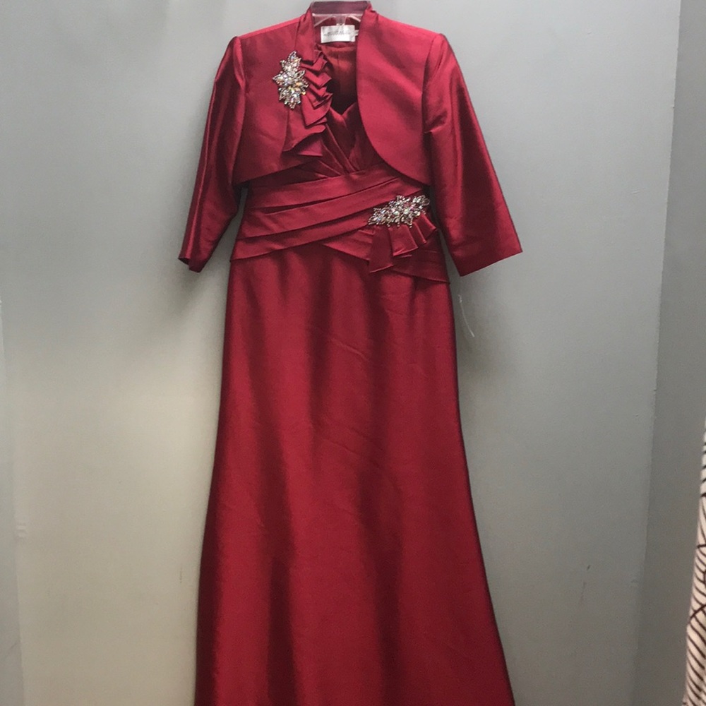 Gown for all occasions